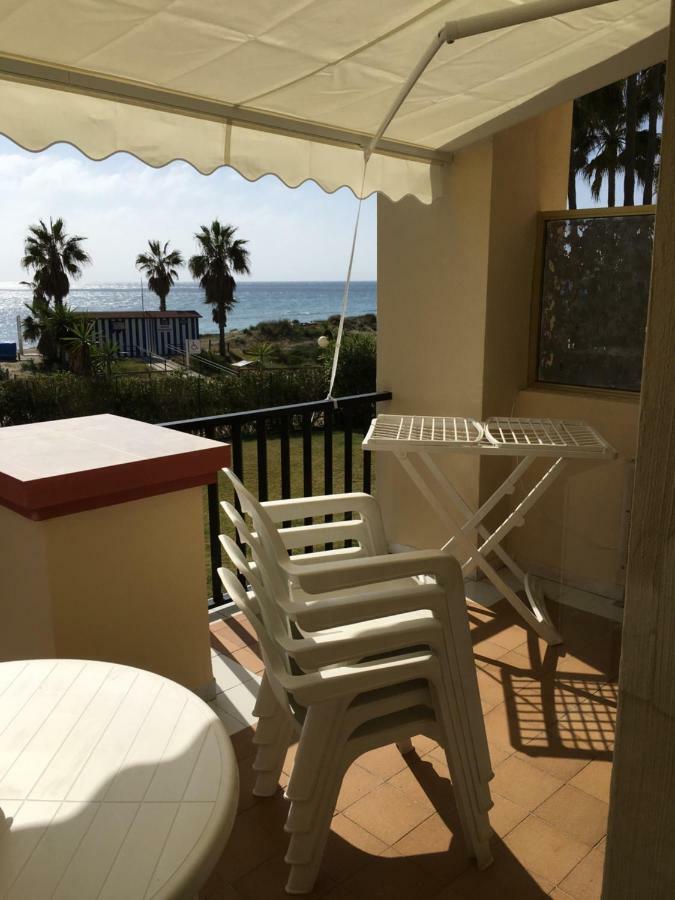 Estudio Primera Linea 50 Mtrs Playa. Fibra 600mb Apartment Marbella